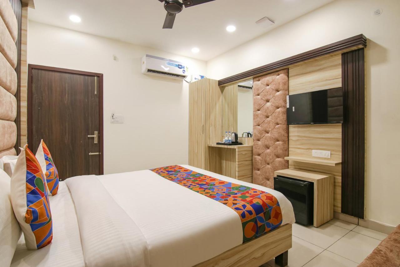 Fabhotel Spring Amritsar Exterior photo