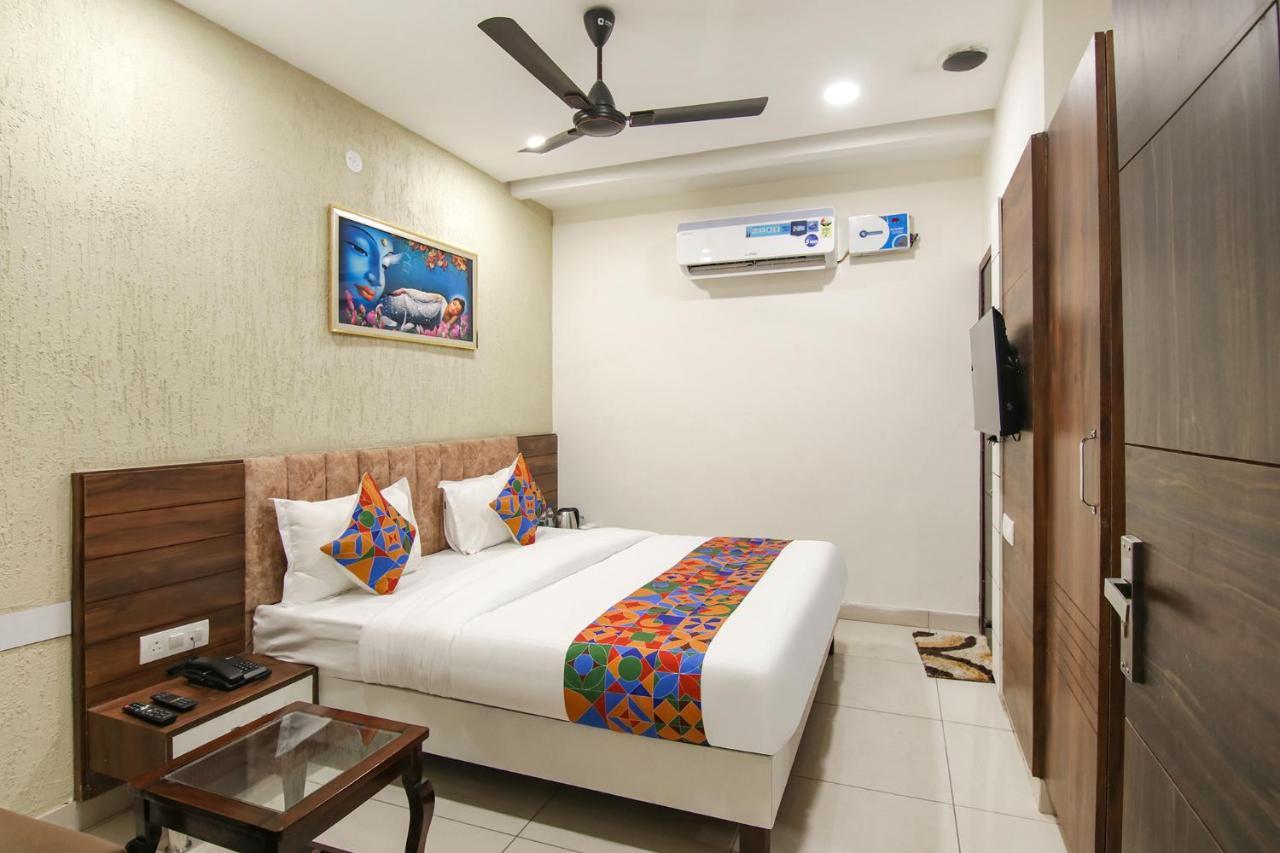 Fabhotel Spring Amritsar Exterior photo